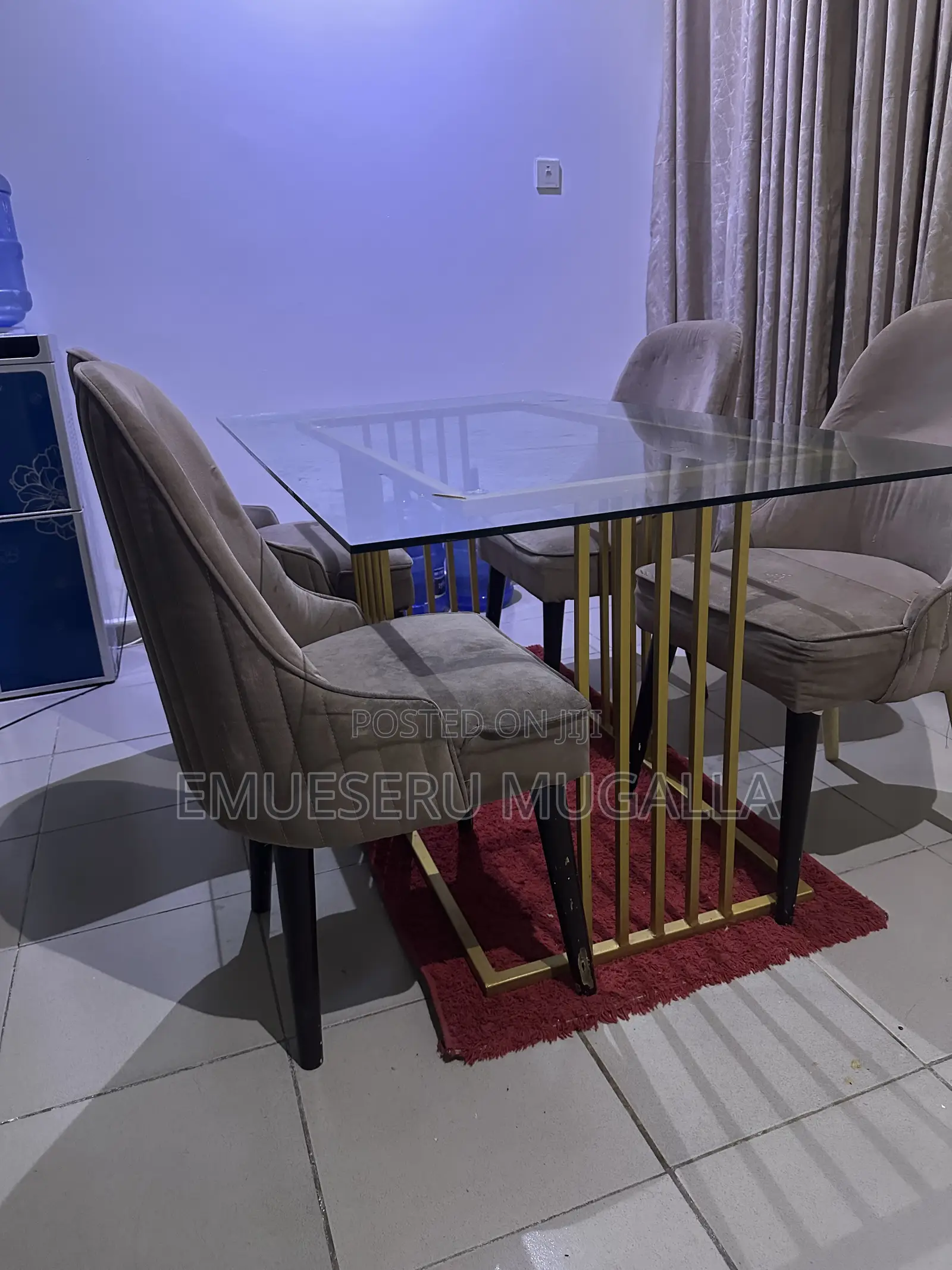Dinning Table