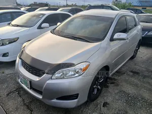 Toyota Matrix 2009 Silver