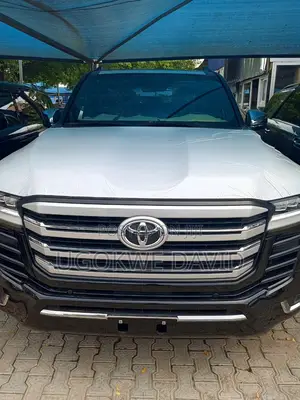 New Toyota Land Cruiser 2025 Black
