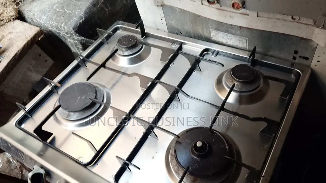 4 Burners Flat Cooker