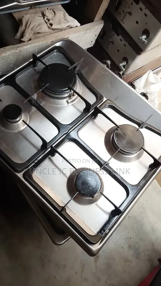 4 Burners Flat Cooker