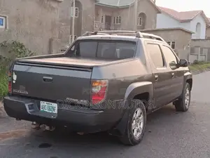 Honda Ridgeline 2008 Gray