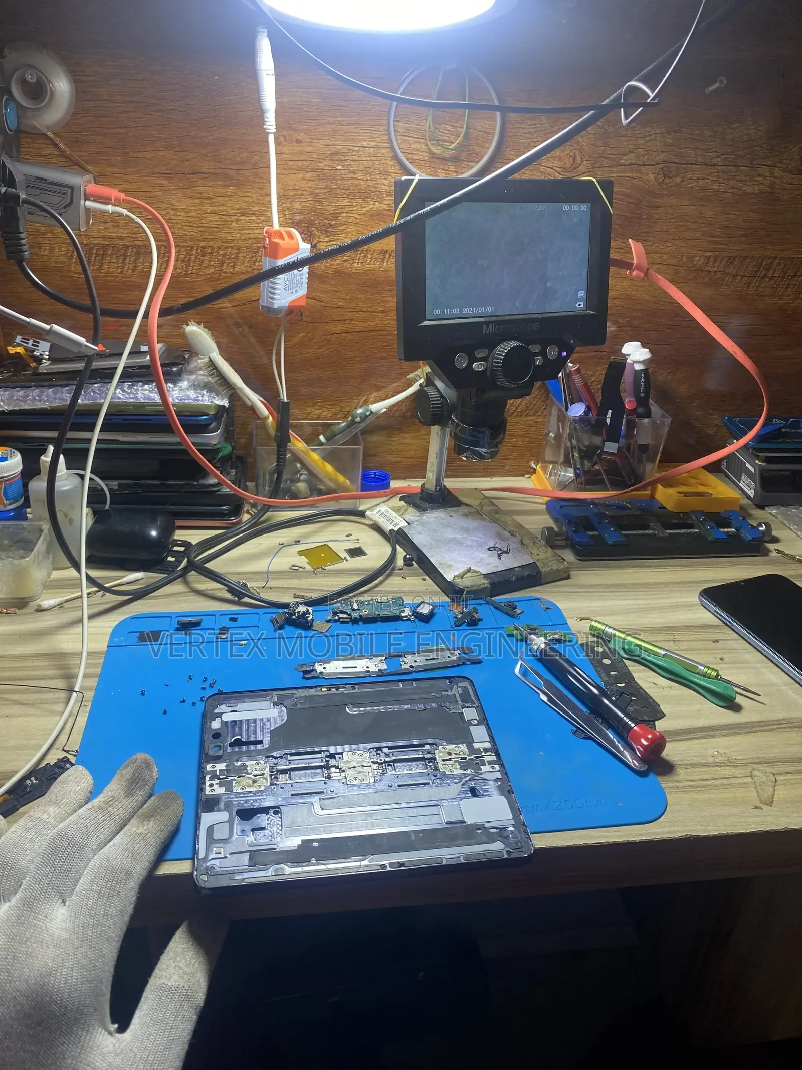 Vertex Android and iPhone Repair Technician