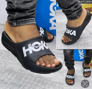 Hoka Rubber Slide