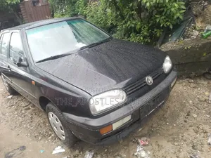 Volkswagen Golf 1.6 Automatic 2003 Black