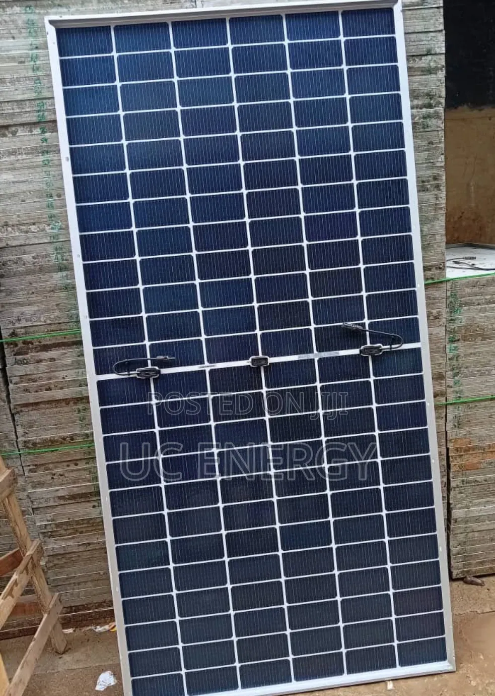 600 Watts Canadian Solar Panels