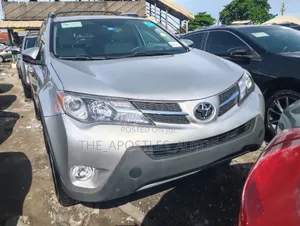 Toyota RAV4 2014 Silver
