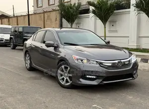 Honda Accord Touring 2.0T 2018 Gray