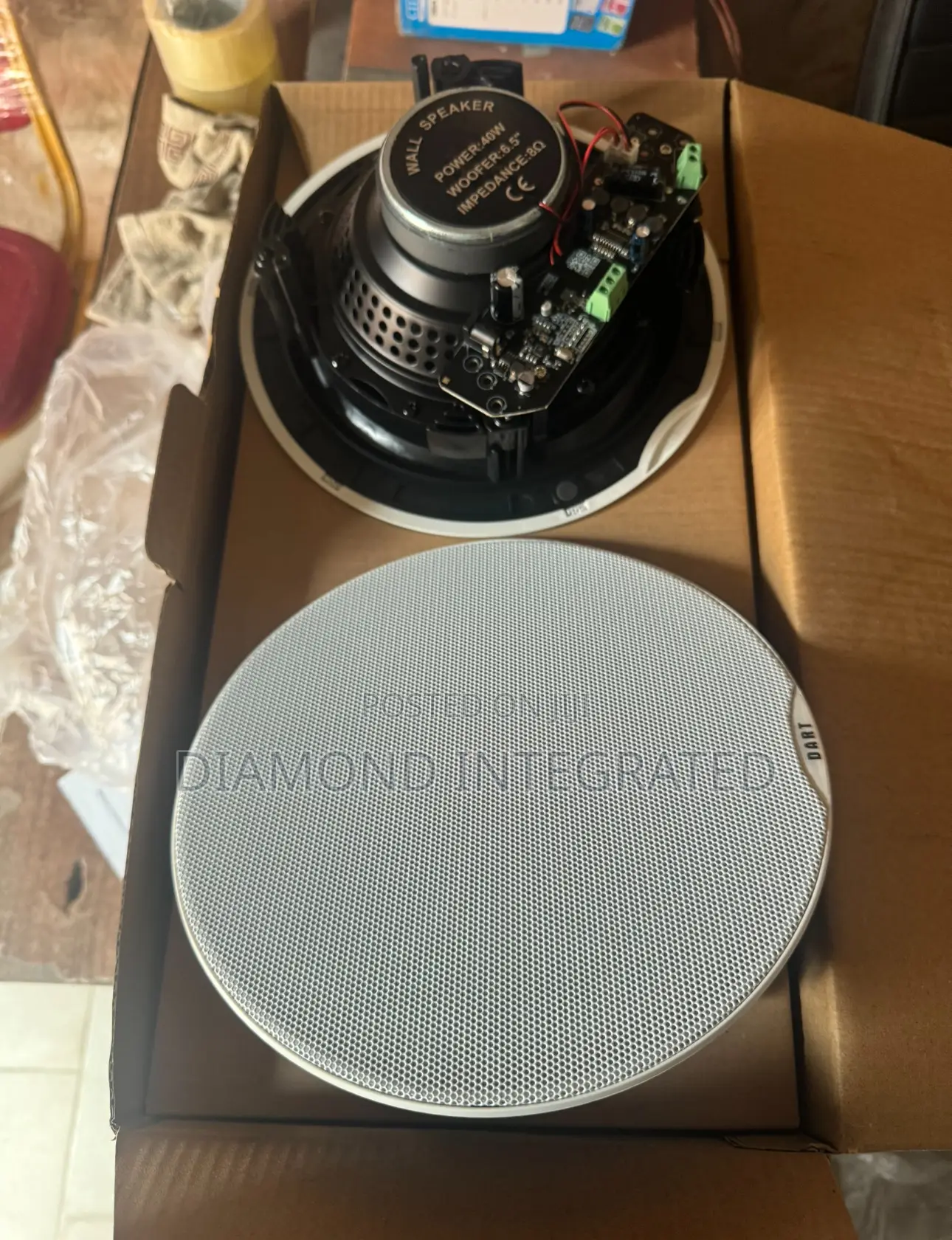 Frameless Russound 2 in 1 Ceiling Speaker