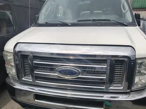 Ford E250 2010 White