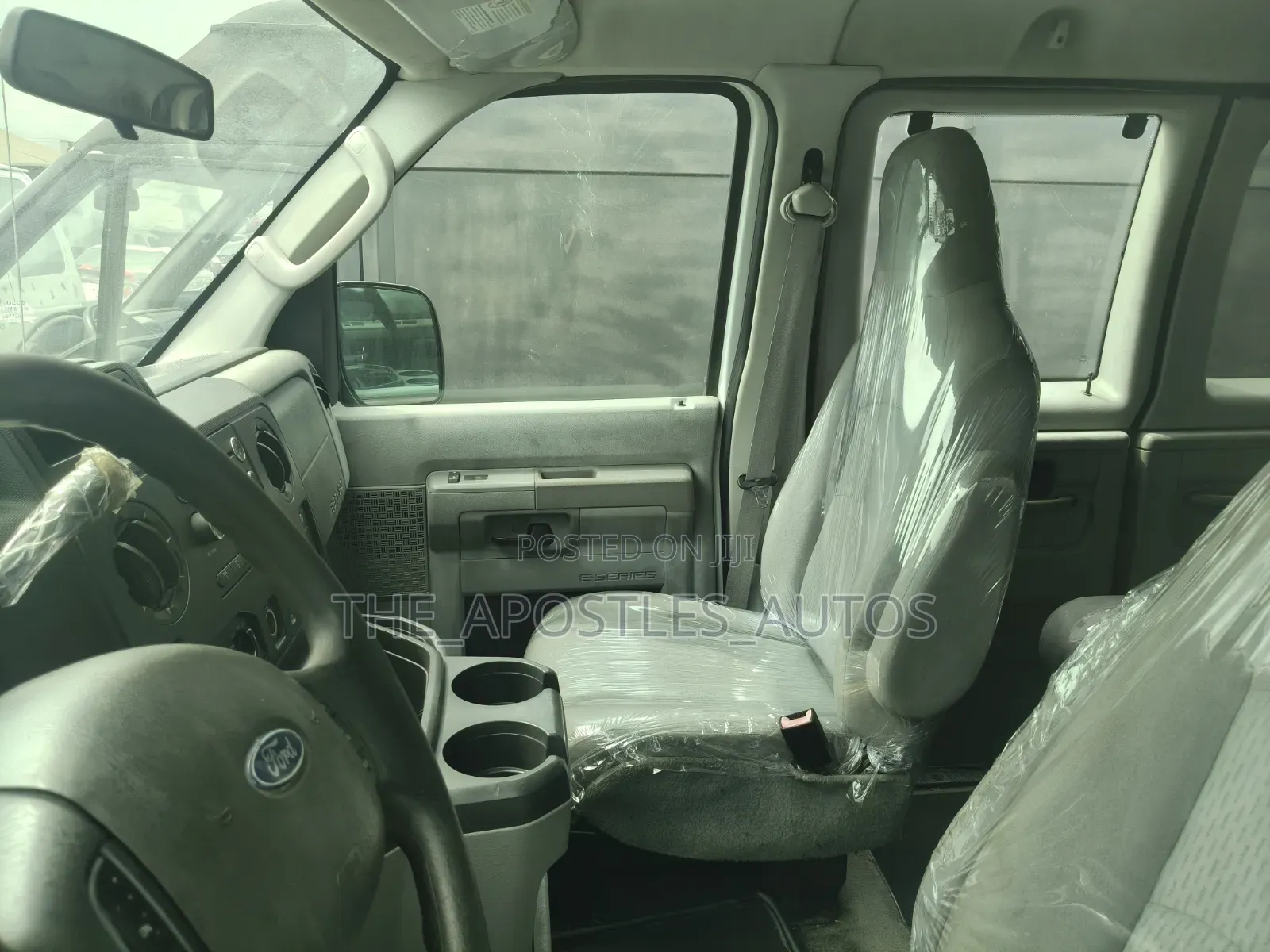 Ford E250 2010 White