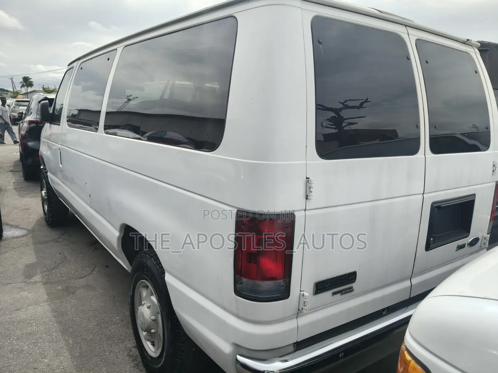 Ford E250 2010 White