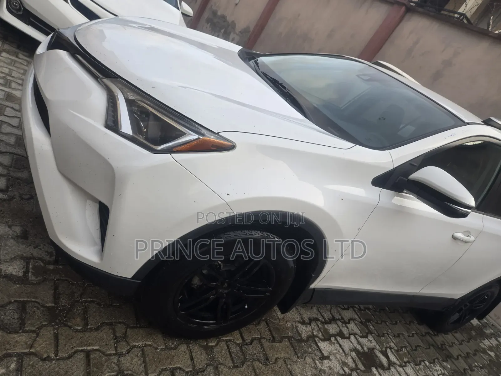 Toyota RAV4 2017 White
