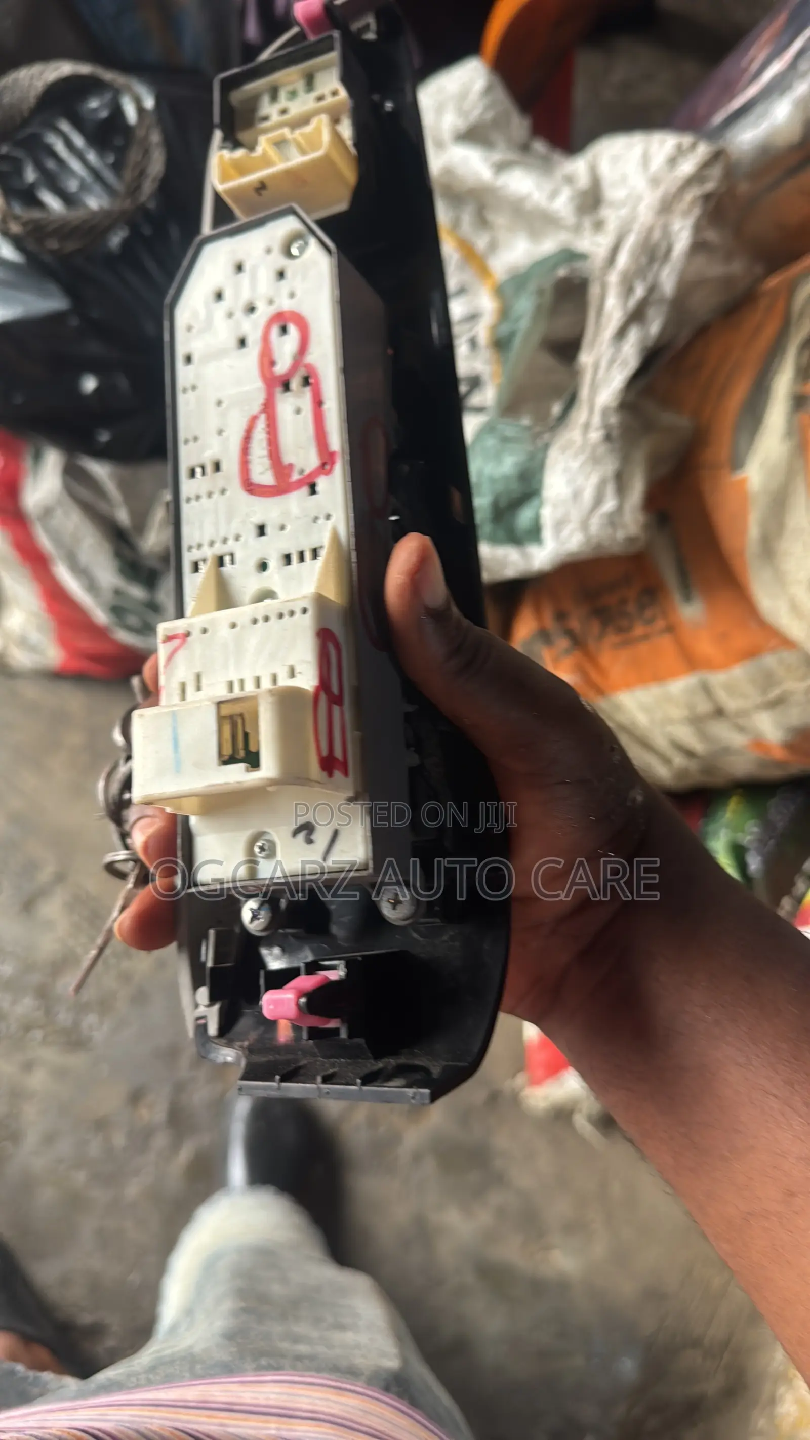 Master Control / Pressing Button Camry 2012 Available Now