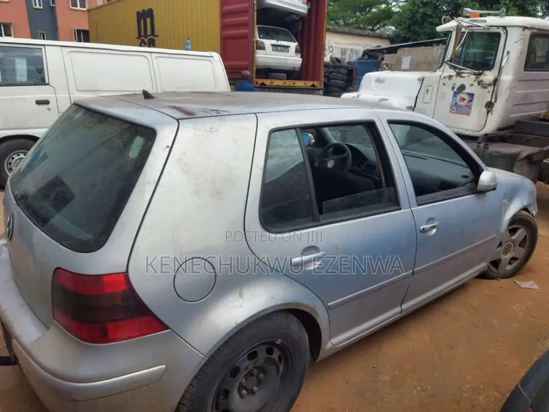 Volkswagen Golf 2006 Silver