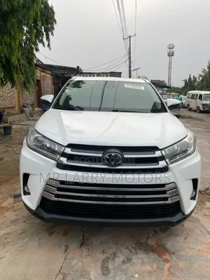 Toyota Highlander Limited 2019 White