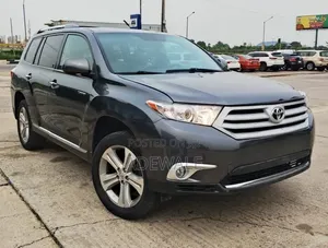 Toyota Highlander 2013 Gray