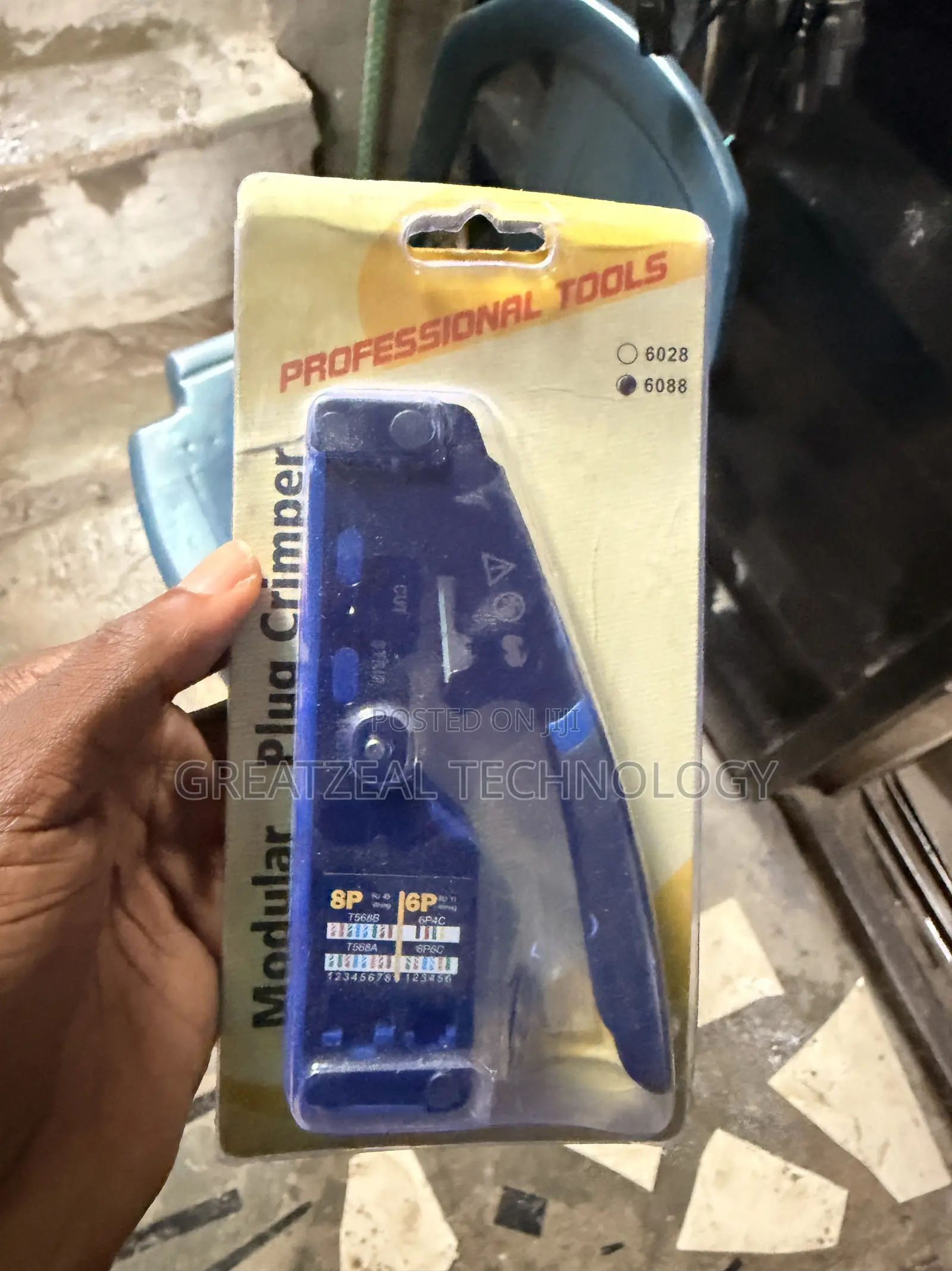 Modular Plug Crimper