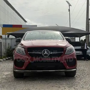 Mercedes-Benz GLE-Class 2016 Red