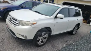 Toyota Highlander 2011 White