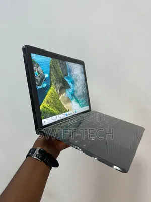 Laptop Dell Latitude 5290 16GB Intel Core i7 SSD 256GB
