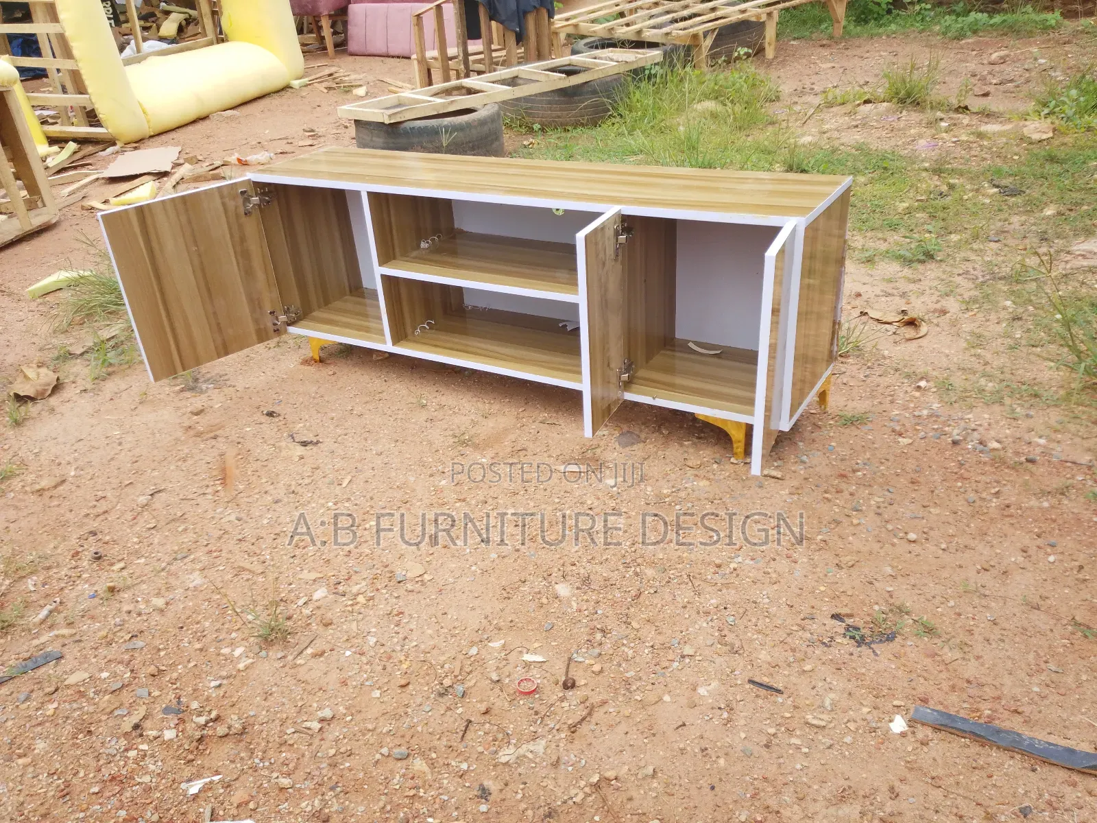 Tv Shelf 4ft by 20