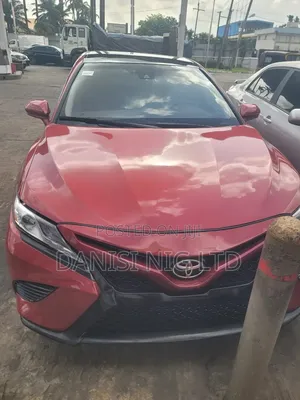 Toyota Camry SE 4dr Sedan (2.5L 4cyl 6AM) 2010 Red