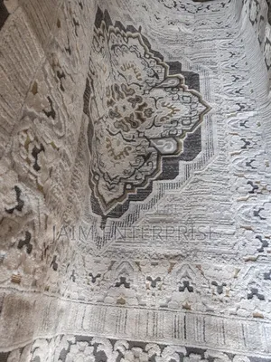Cream Arabian American Sky 8 by 10 Center Rug