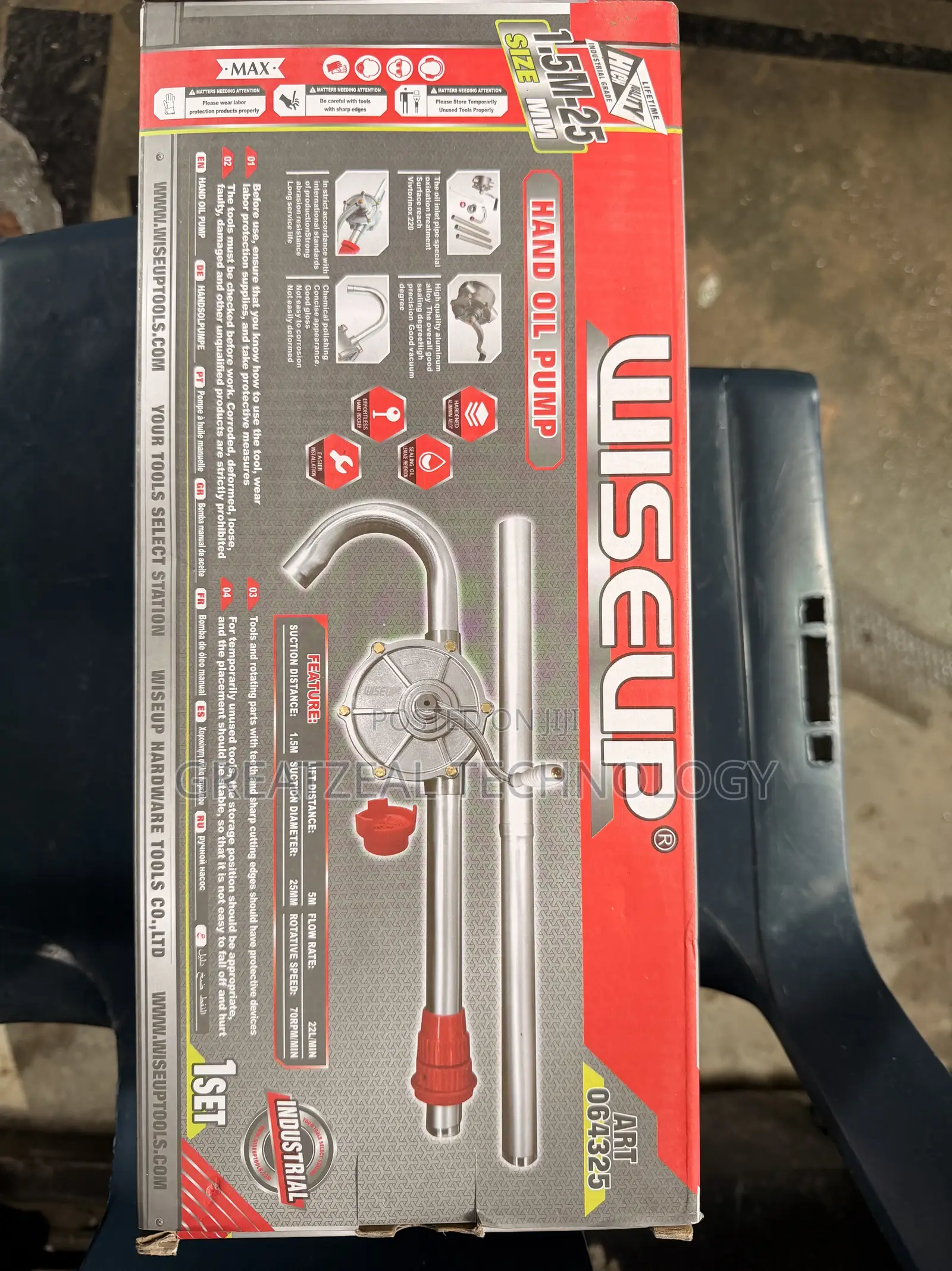Wise Up Hand Oil Pump