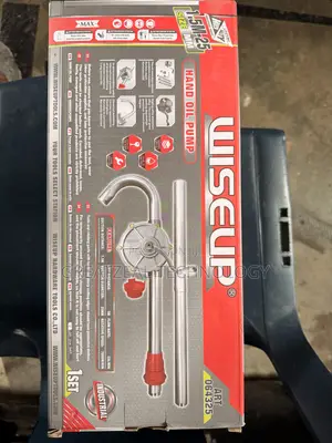Wise Up Hand Oil Pump