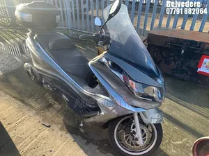 Piaggio Scooter 2014 Gray