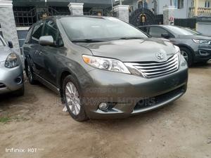 Toyota Sienna Limited 7 Passenger 2011 Green