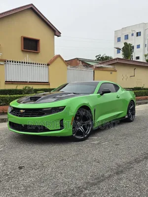 Chevrolet Camaro 2021 Green