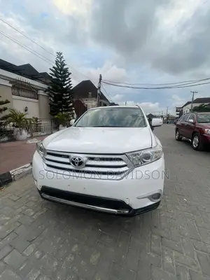Toyota Highlander Sport 2008 White