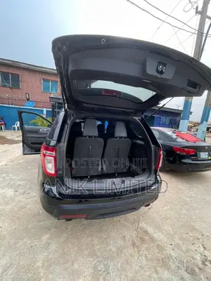 Ford Explorer 2012 Black