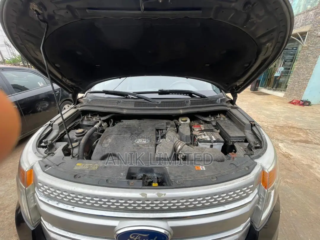 Ford Explorer 2012 Black