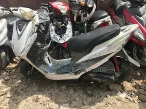 Kymco 2020 White