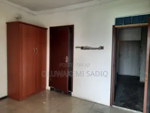 4bdrm Duplex in Shonibare Estate for rent