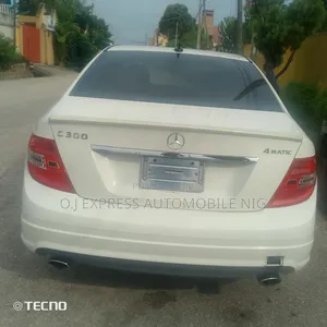 Mercedes-Benz C300 Sport Sedan RWD (3.0L 6cyl 6M) 2008 White