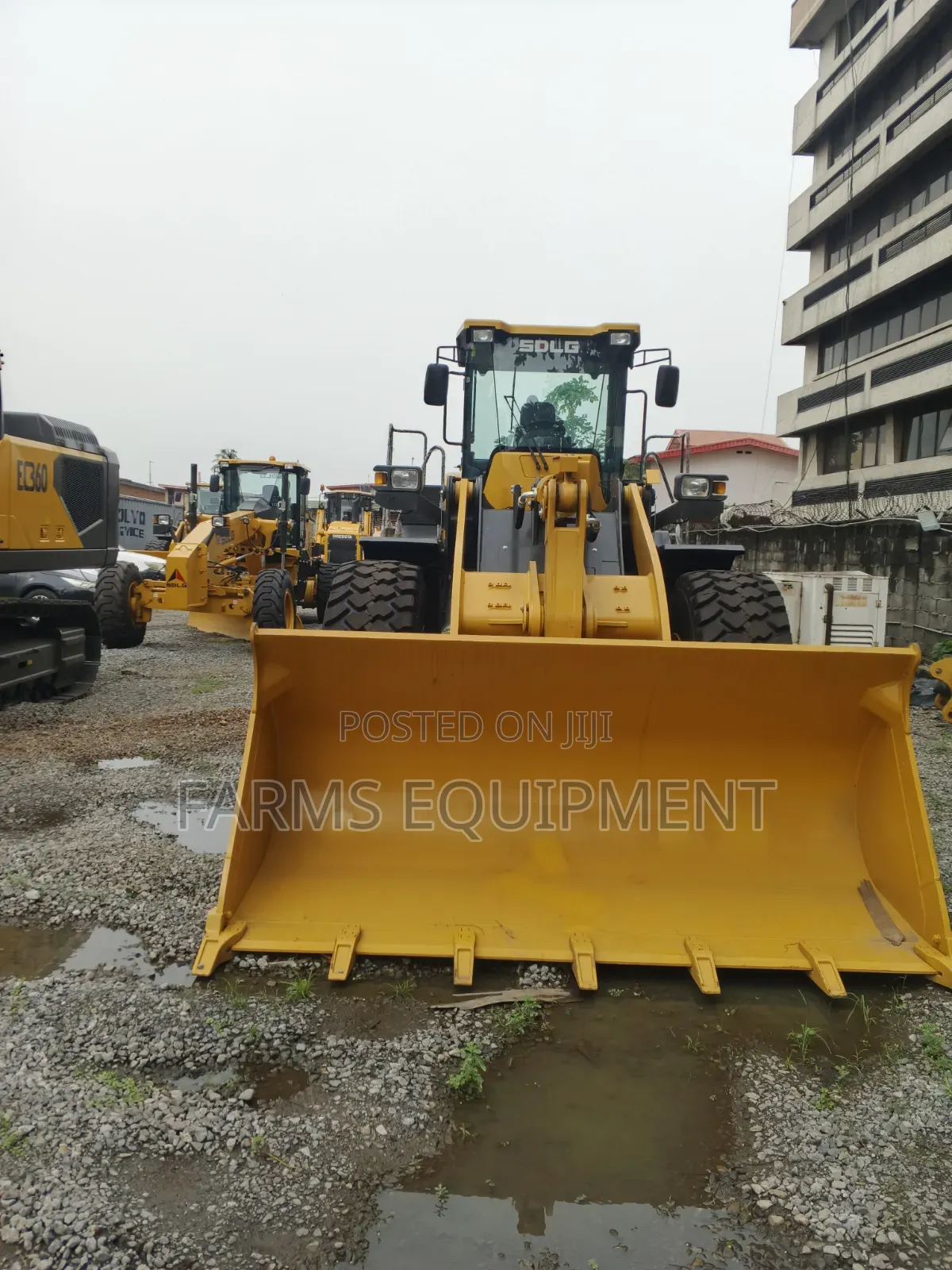 SDLG Wheel Loader (Payloader)