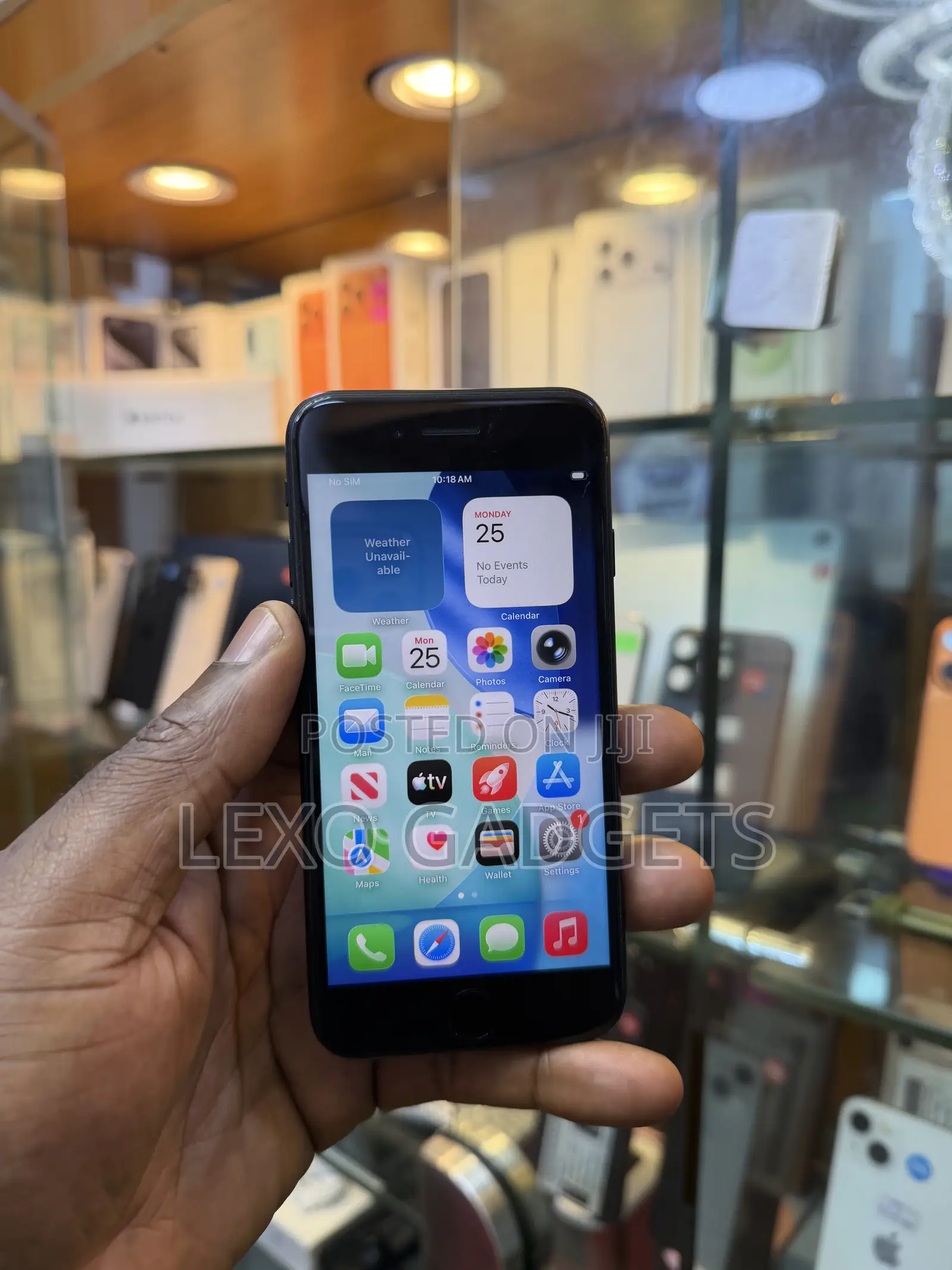 Apple iPhone SE (2020) 64 GB Black