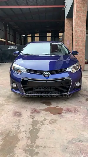 Toyota Corolla S 4dr Sedan (1.8L 4cyl CVT) 2014 Blue