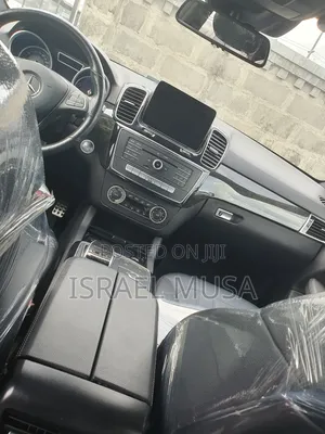Mercedes-Benz GLE-Class 2018 Gray