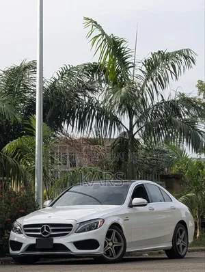 Mercedes-Benz C400 4Matic AWD Sedan (3.0L V6 7A) 2015 White