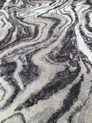9 by 13 Full Blown Fluffy Shaggy Center Rug