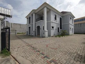 5bdrm Duplex in Guzape for rent