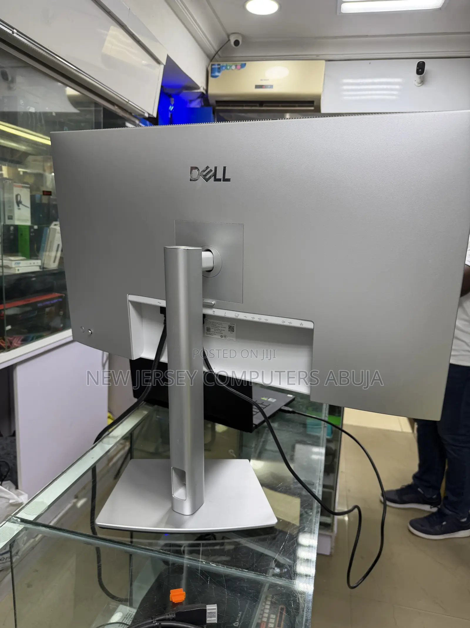 Dell Ultra Sharp 32" Thunderbolt Monitor