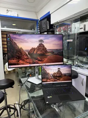 Dell Ultra Sharp 32" Thunderbolt Monitor