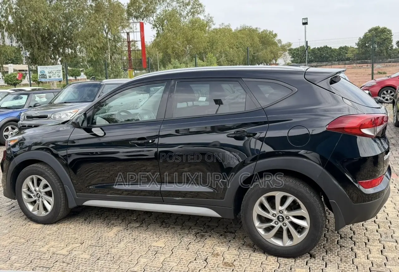 Hyundai Tucson 2017 Black