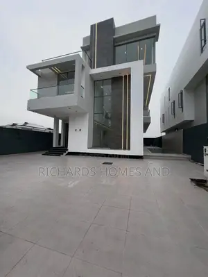 5bdrm Duplex in Old Ikoyi for sale